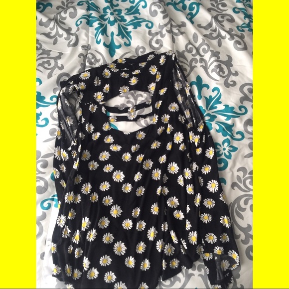 PLUS Cato Daisy top sz 18/20 - Picture 5 of 6